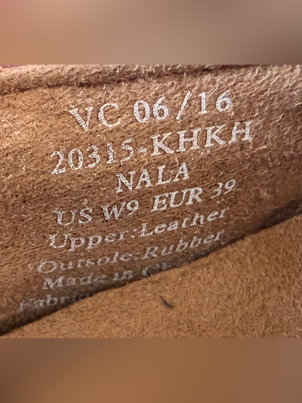 Olukai NWOT Women’s Tan Leather Mary Jane Flats Comfortable Everyday Shoe Sz 9 - Picture 5 of 7